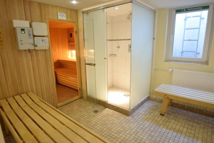 ווסטרלנד Modernes 2-Zimmer-Appartement Mit Balkon. מראה חיצוני תמונה
