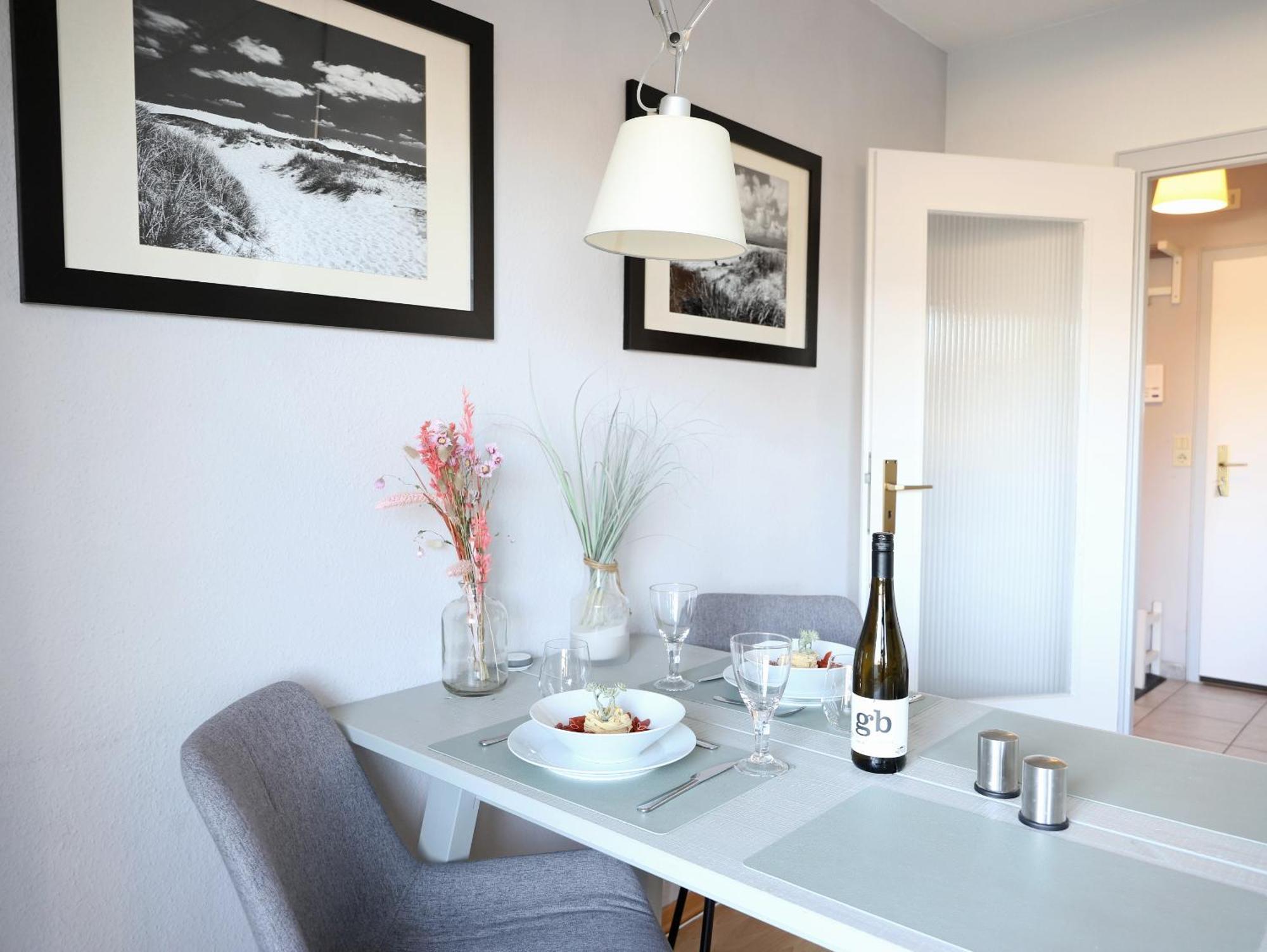 ווסטרלנד Modernes 2-Zimmer-Appartement Mit Balkon. מראה חיצוני תמונה