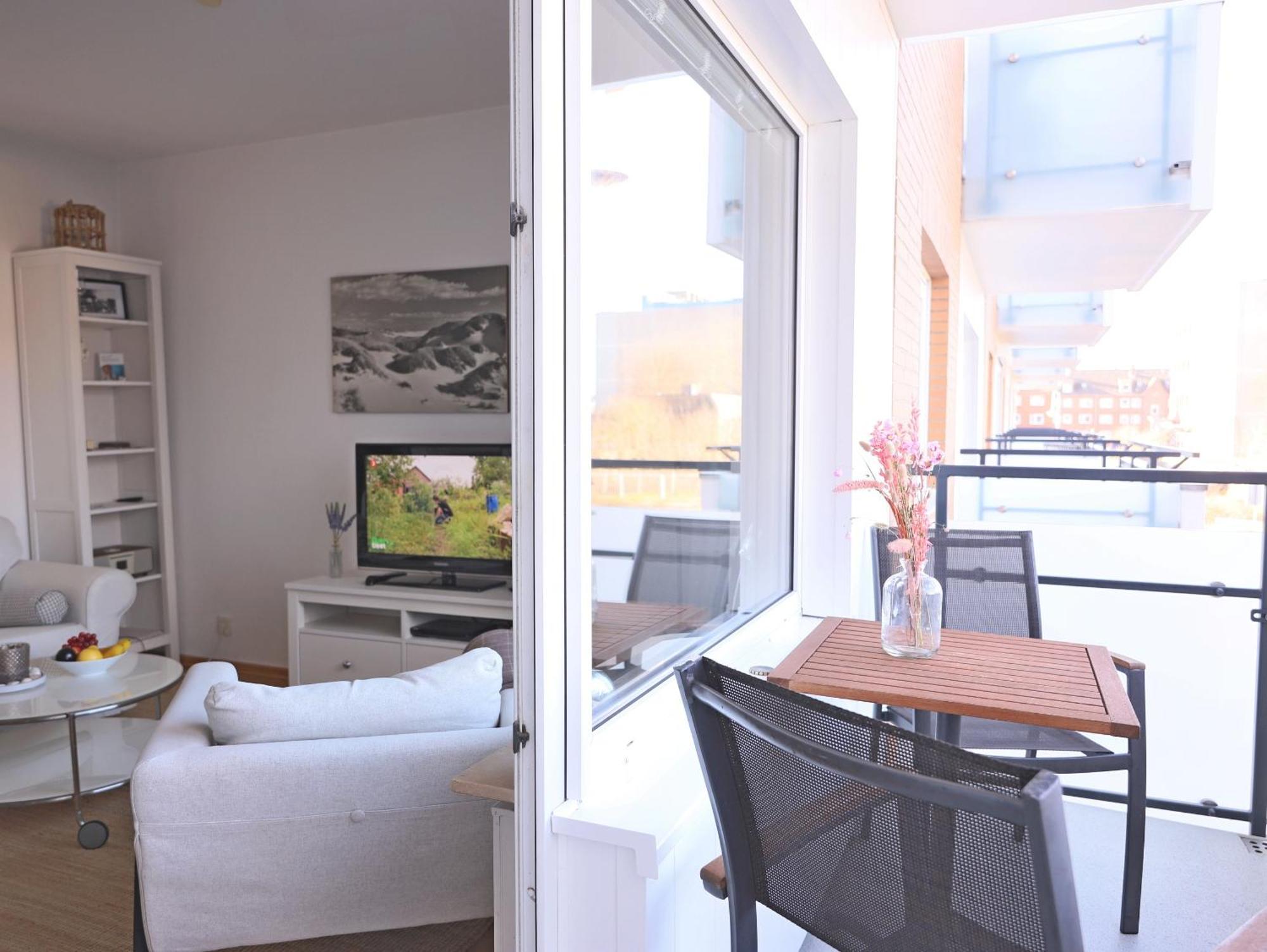 ווסטרלנד Modernes 2-Zimmer-Appartement Mit Balkon. מראה חיצוני תמונה
